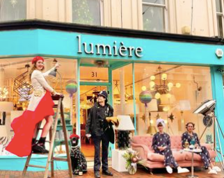 Join me tomorrow on instagram live at 12pm in conversation with Melissa Bandtock from luxury lighting gallery Lumiere. We'll chat about how Melissa launched her luxury lighting gallery in lockdown and her inspiration for those fabulous instagram posts - buff.ly/37gqyWl