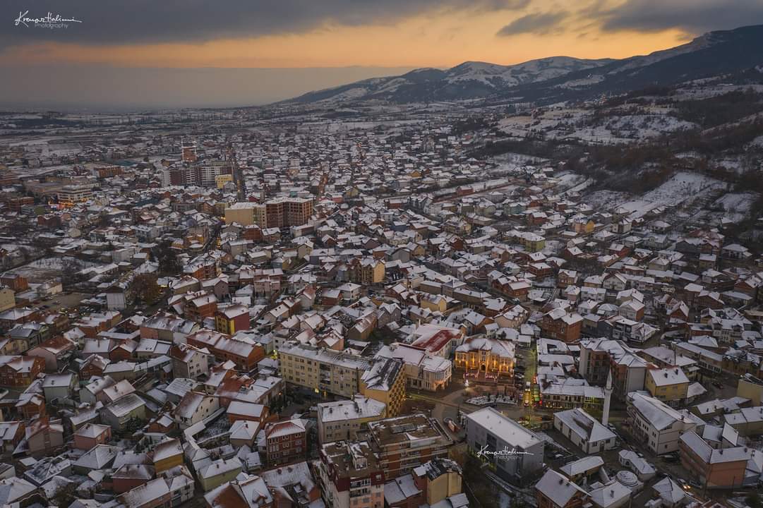 arifishqiprim's tweet photo. Preshevë ❤️
#December
📸 @KrenarHalimi https://t.co/fzzRJRQBZ0