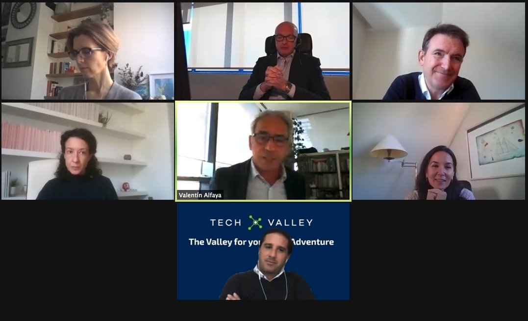 ClimateKICspain's tweet image. Mesa redonda sobre formas de financiación a los desafíos climáticos. ¿Qué deben tener los #DeepDemonstration de @EITeu @ClimateKIC para obtener financiación privada? La parte financiera resalta el respaldo técnico de los proyectos innovadores y cálculo de riesgo, un Business Plan