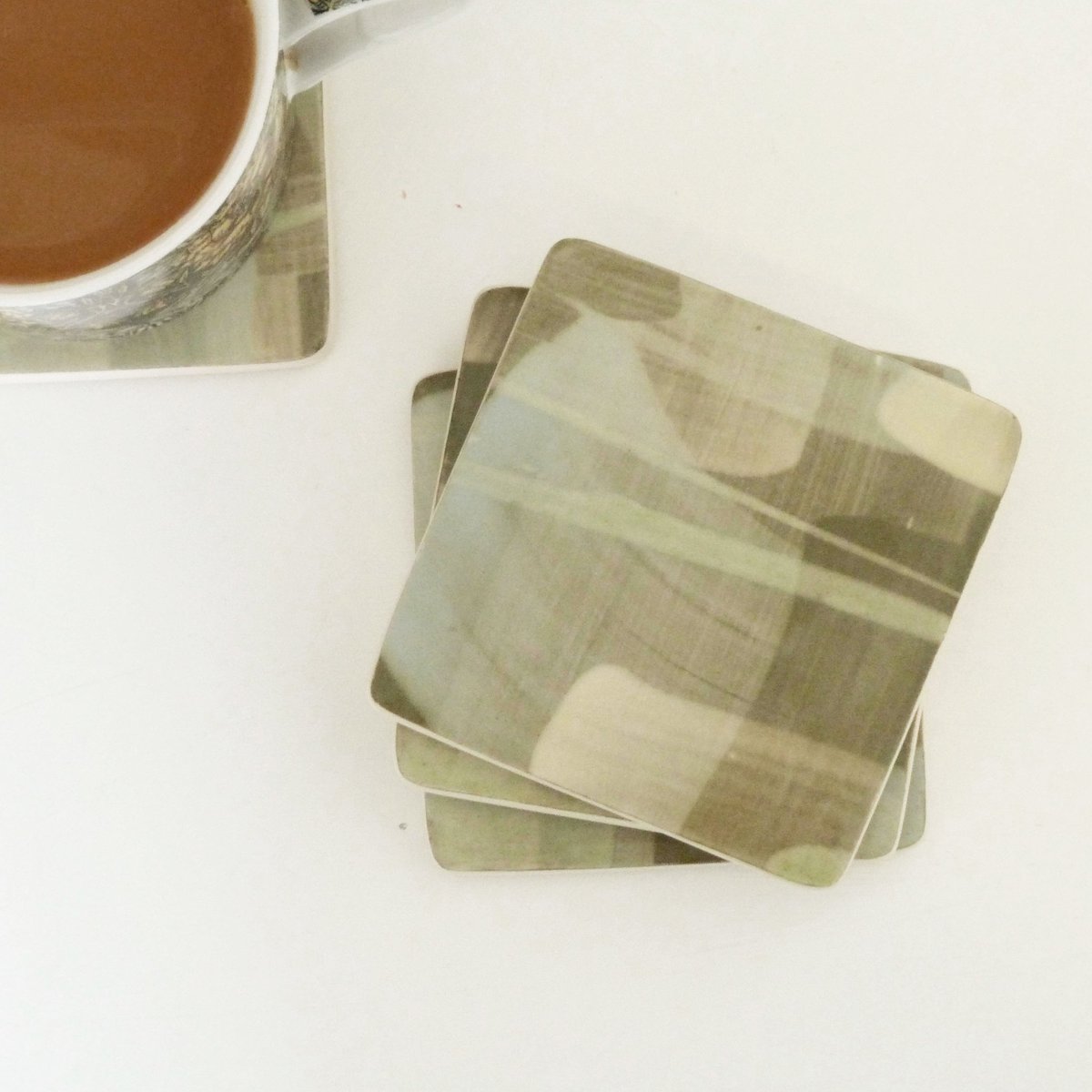 EmilyKriste's tweet photo. Coaster sets.  I've topped up the shop recently with a few more of these as they make such lovely gifts. All wrapped up as sets of 4, I can include a handwritten note too if you'd like to send them directly to a friend.
Find them at https://t.co/zQwSSN86Dr
#coastersets #giftideas https://t.co/GpSEah7Anz