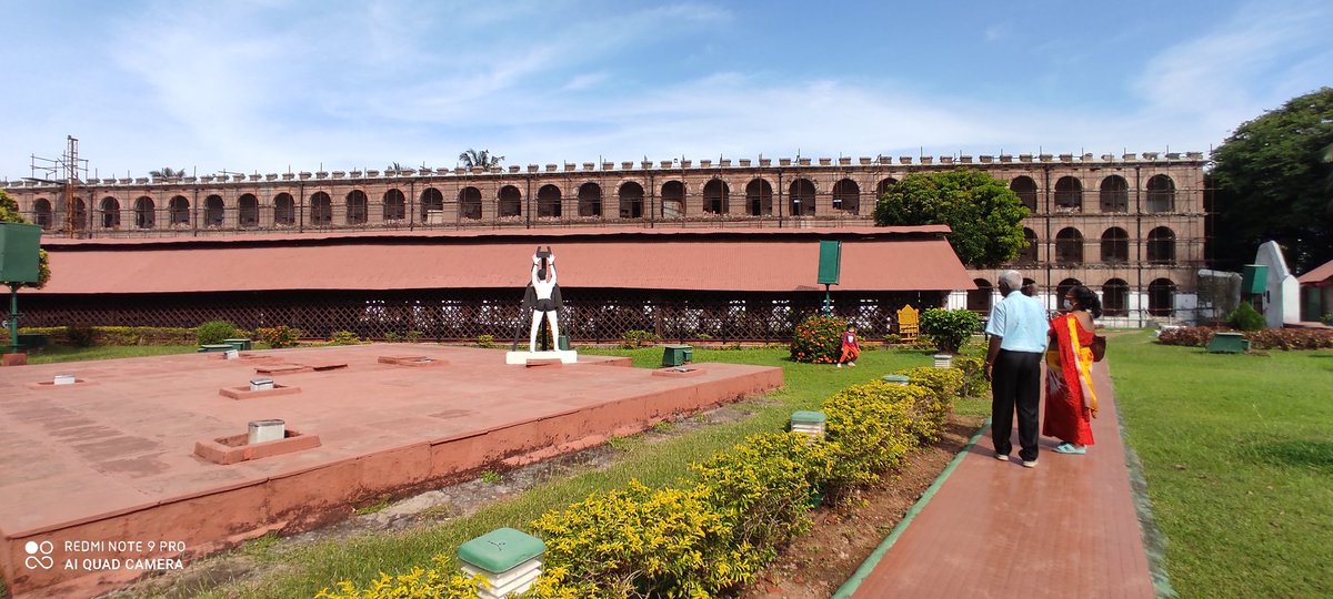 MoutoshiN's tweet photo. #AndamanTourism
#CellularJaiTheColonialPrison
@tourismgoi @MinOfCultureGoI @incredibleindia 
Every inch of this place has many stories to say. Every corner expresses a revolutionary era. Every bit brings back the history. 
#VisitAndaman #DekhoApnaDesh 
#FeelitLiveit https://t.co/yIMlHIo0l4