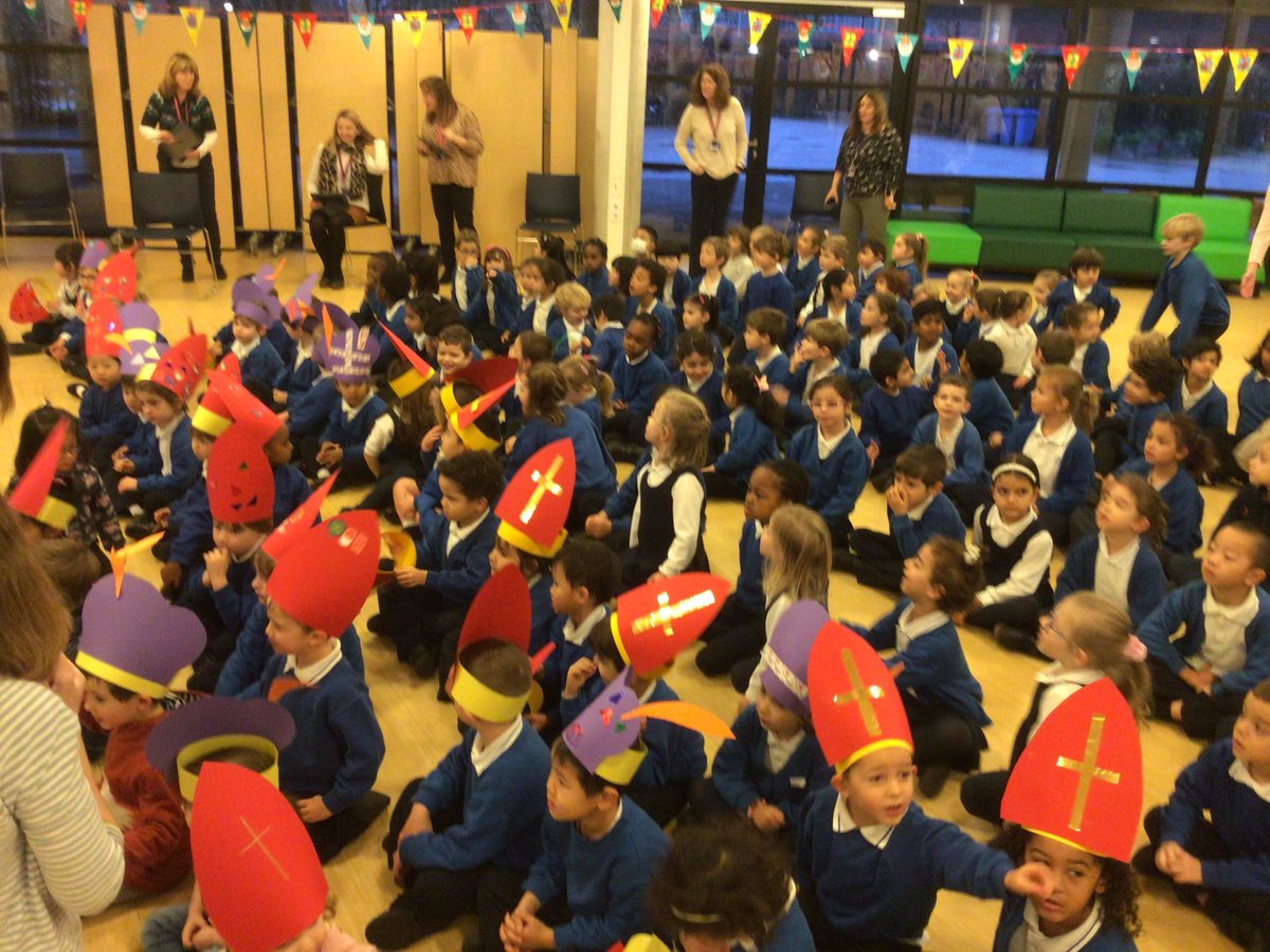 BSNJSL's tweet photo. Lots of Sint and Piet fun this week in Foundation Stage. #JSLFS https://t.co/Jcrj1jypjd