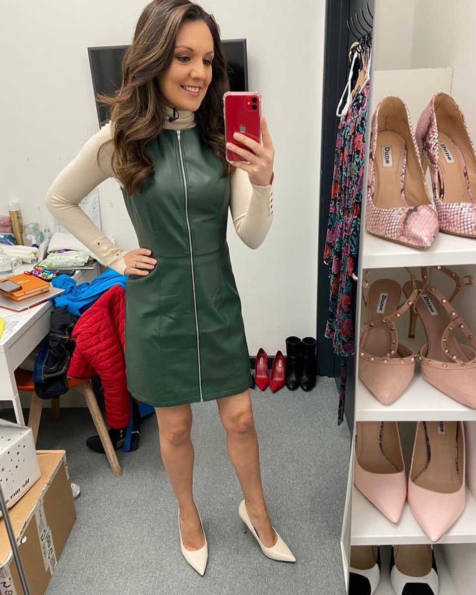 My favourite #LauraTobin looks over the last couple of months. So hot #Sexy #Weathergirl #Legs #Heels 🔥🔥🔥🔥🔥🔥🔥🔥