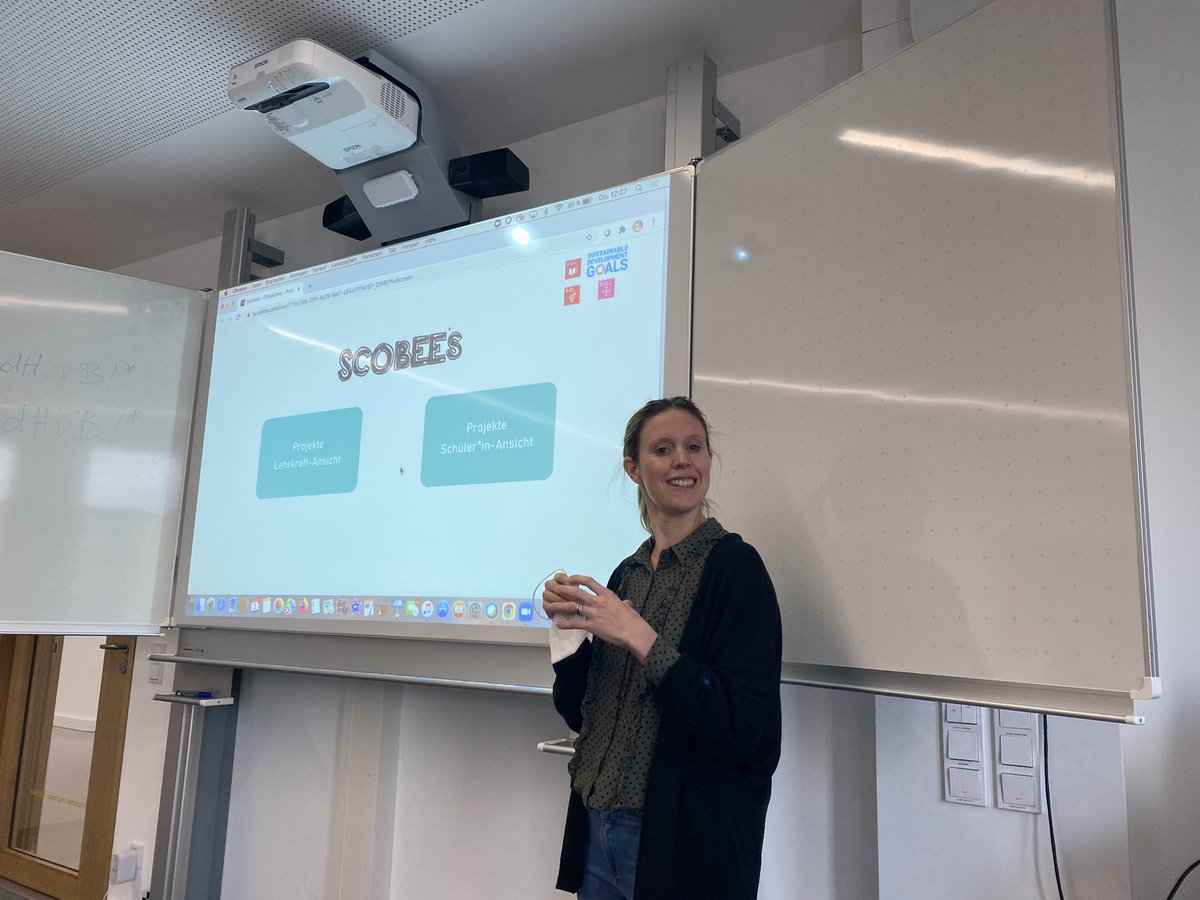 ht_uta's tweet photo. Heute entwickeln wir mit  @goScobees im #unilernhaus unsere kollaborative Umgebung für die #grundschule weiter. Mit dabei die @rgs_marburg und @miriam_lerch. Wider den Föderalismus! Bundeslandübergreifende #kollaboration. #digitalitaet https://t.co/FyGQt0T86Y