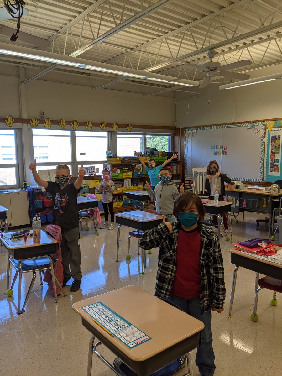 MrsHanger201's tweet photo. Day 7: I was nominated by @Ms_Keyton to post a picture from a day in the life of an educator. No explanations. I will nominate someone else to take the challenge. That’s seven pictures, seven days, seven nominations. Let’s do this!🌟 I nominate @Mrs_E_room6 https://t.co/GroOy5zGFT
