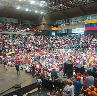 fuldaconcejal's tweet photo. Feliz Jueves #CierreDeCampaña  #Miranda @hectorrodriguezcastro @galindezantonio #VenVamosJuntos https://t.co/ot9WV4KoHe