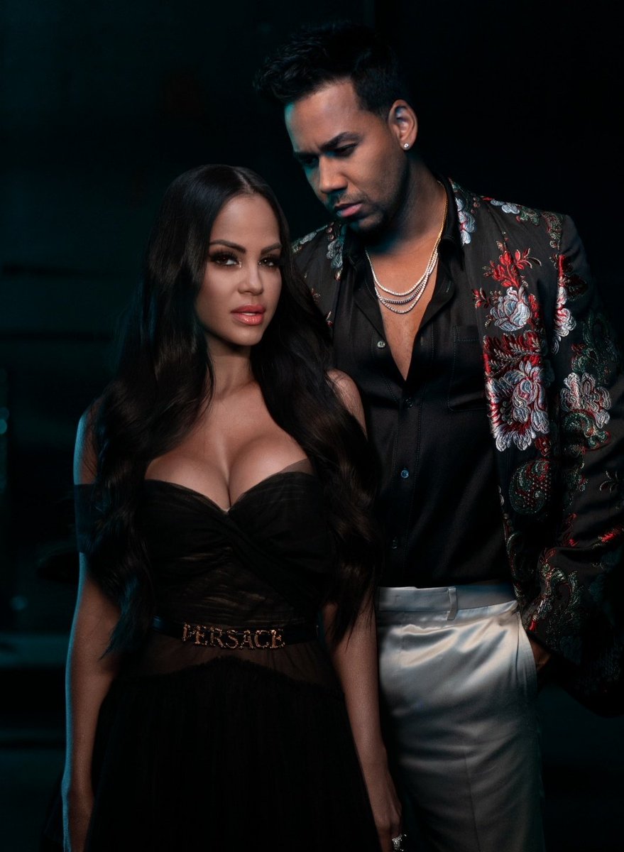 NattiChart's tweet photo. “La Mejor Versión de Mi” (with @romeosantospage) — Billboard Year-End 2020 chart:

#3. Tropical Airplay Songs
#27. Latin Digital Song Sales
#41. Hot Latin Songs
#42. Latin Airplay https://t.co/hqZLIkyQh8