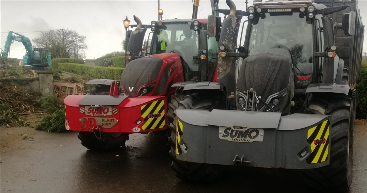 nevdavies4's tweet photo. Wendi peni , Abergavenny!!! #treeclearance #woodchip #biomass #kobelco #molsons #exak1 #heizohack #fuelwoods #valtra #broughan #westisbest #birch #chrishill https://t.co/7dC575YYXQ