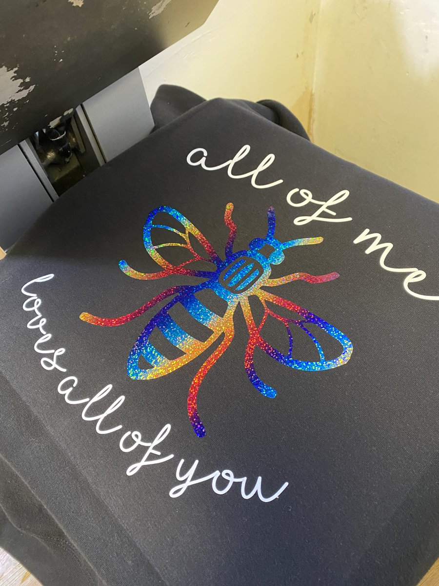 Loving this print 😍💙