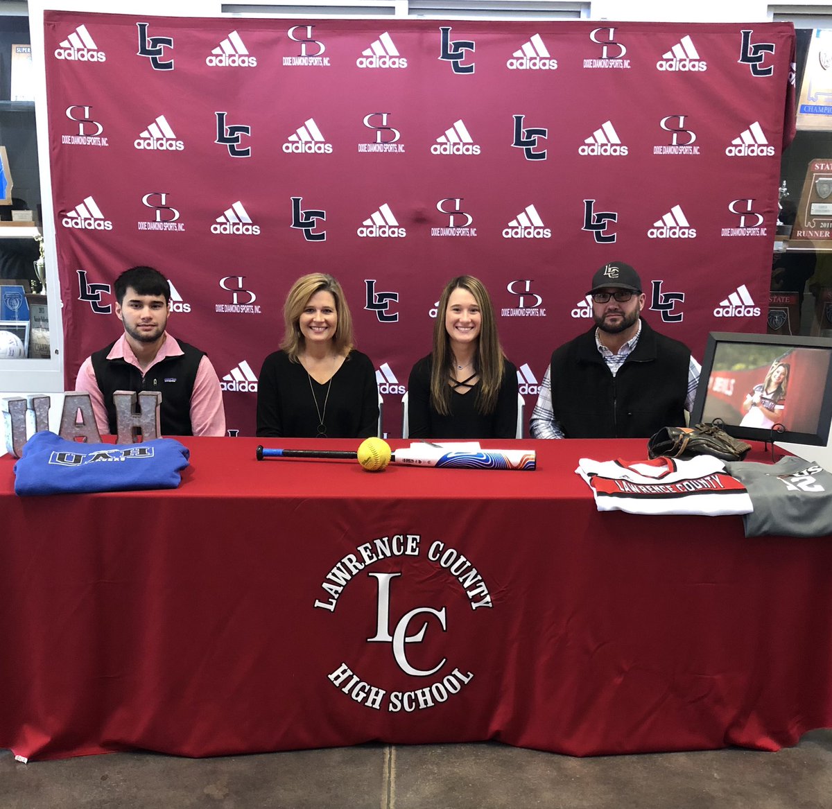 Congratulations <a href="/SadieGraceThom3/">Sadie Thompson</a> on signing to play with UAH today! We’re proud of you!