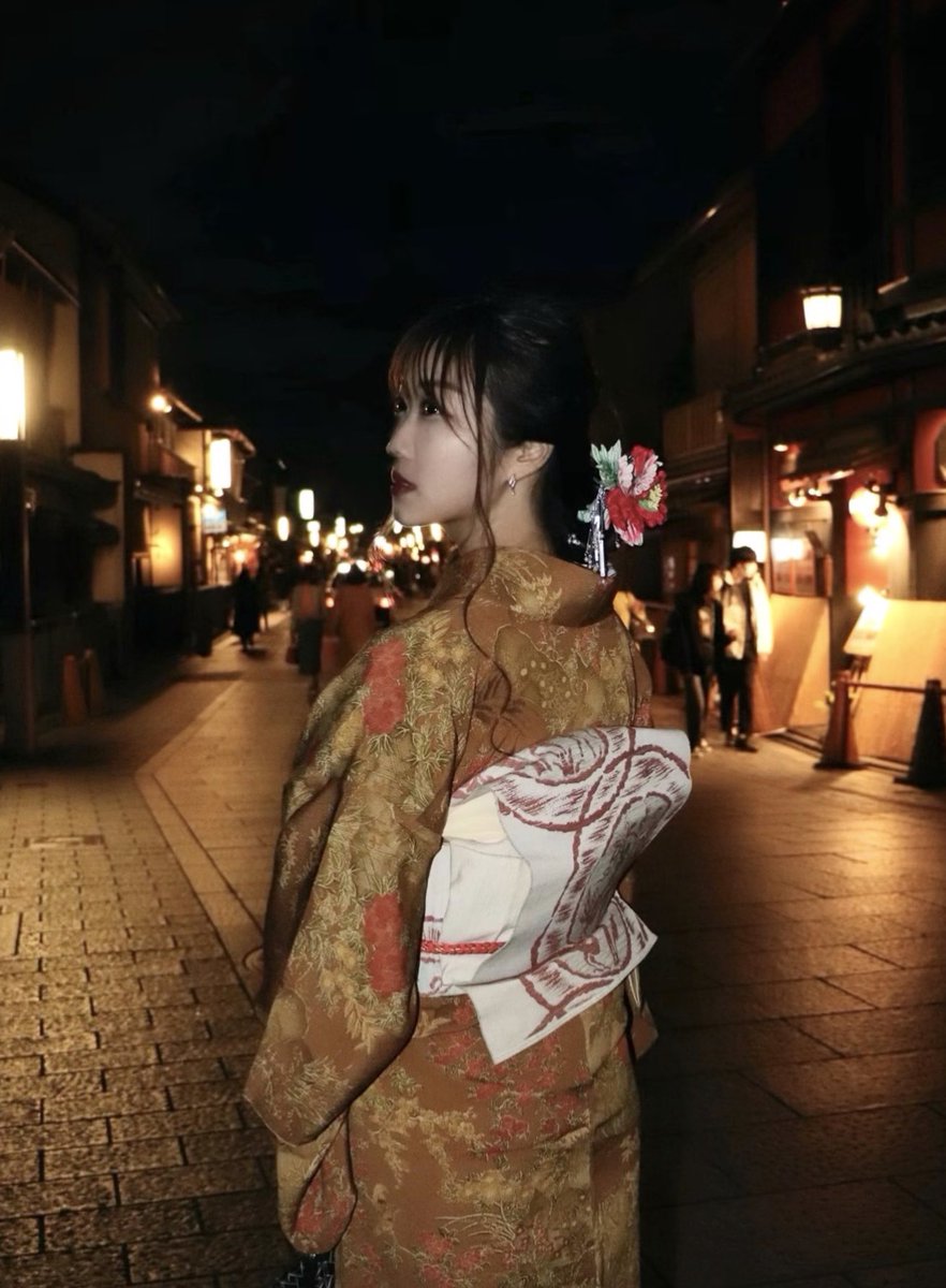 Ann__a29's tweet photo. 少し前に、
アートアクアリウム城へ
行ってきました🏮

お着物着て歩くの楽しかった🥺

大好きな京都またいきたいです。
第３波、早く収まらないかな。

#アートアクアリウム https://t.co/hMPH8fFnxo