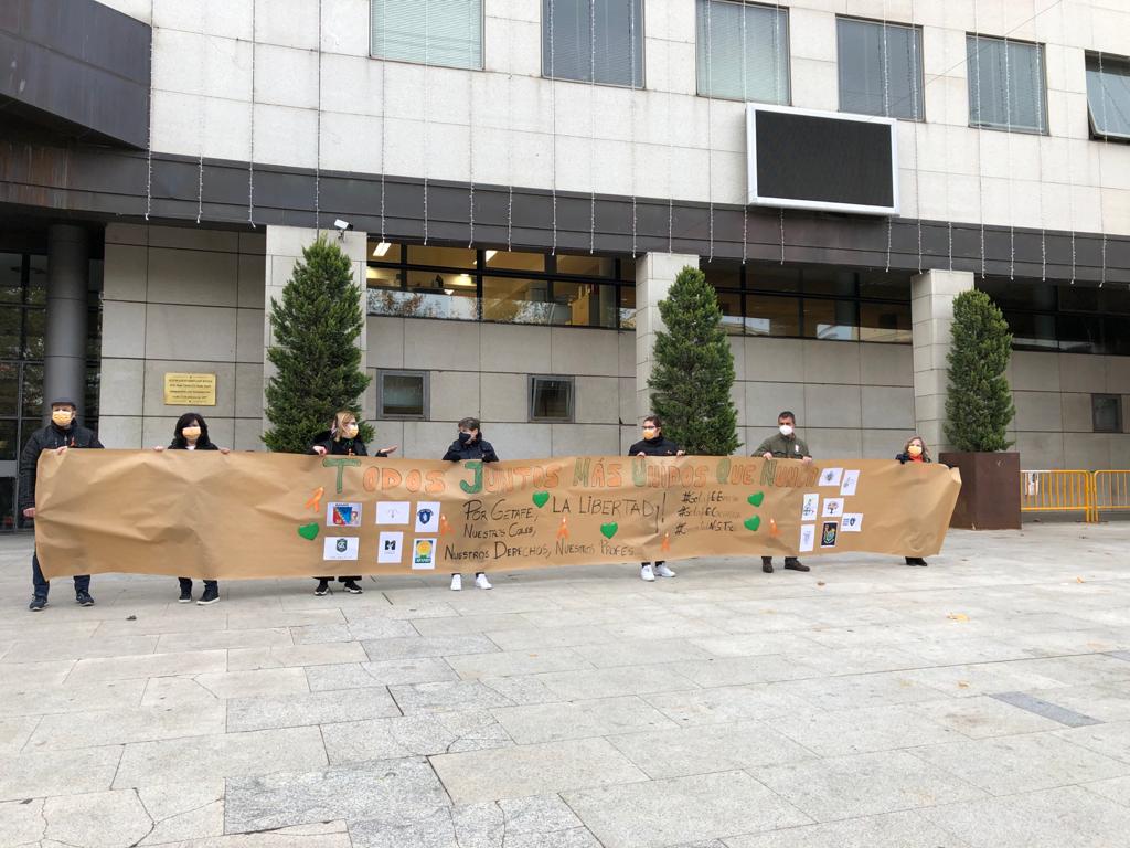 ChemaMfsie's tweet photo. •La #LOMLOE amenaza más de 260.000 puestos de trabajo y condena a DOCENTES, y personal NO DOCENTE a realizar el mismo trabajo con peores condiciones laborales y salariales. #SomosFSIE #FSIEesConcertada #FSIEMadridAtuLado https://t.co/lNVMpLStAL