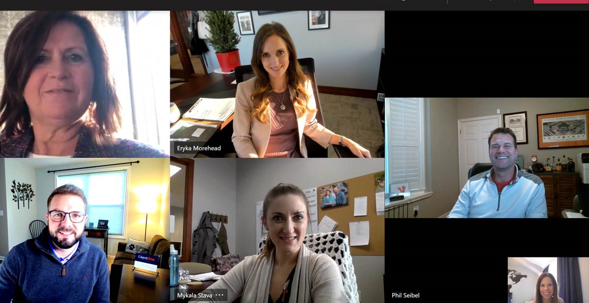 CollaborativePG's tweet image. With all the Teams/Zoom meetings nowadays, sometimes we need to stop for a few seconds to smile (and hope someone got the screenshot in time)

#togetherbutapart #youreonmute