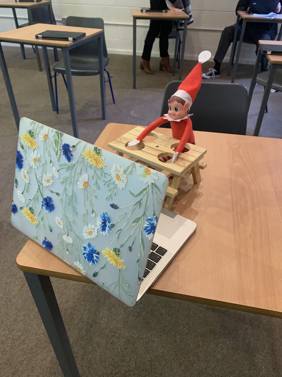 MsDeensBusiness's tweet photo. Ernie had the best day at the @BlakestownCS Teach-Meet! He learnt so much that he cannot wait to take it all back into his classes! 

#alwayslearning 

Thanks Ms Bowe &amp; MrDonnell for all your hard work to organise it all ☺️🙌 https://t.co/UAcJe3RJZ4