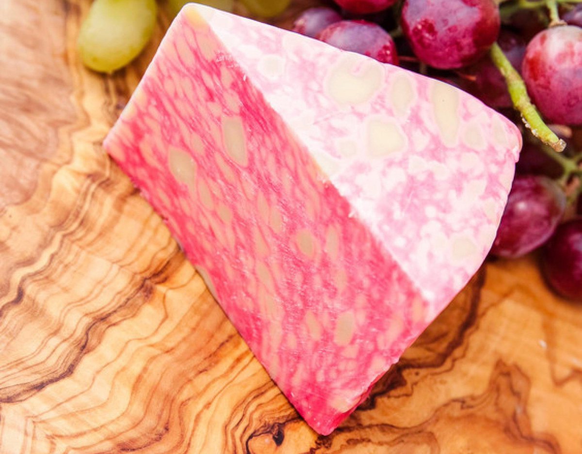 mary-louise parker | red windsormade out of wine