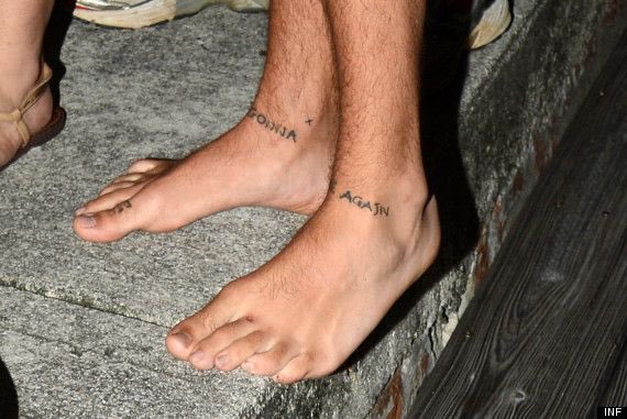 furthermore the lyric “and you don’t wanna dance, i know you love to dance” corresponds oddly well with harrys never gonna dance again tattoo, we know how much our larents love to hint towards the others tattoos so i wouldn’t be surprised if that’s what louis was going for here.