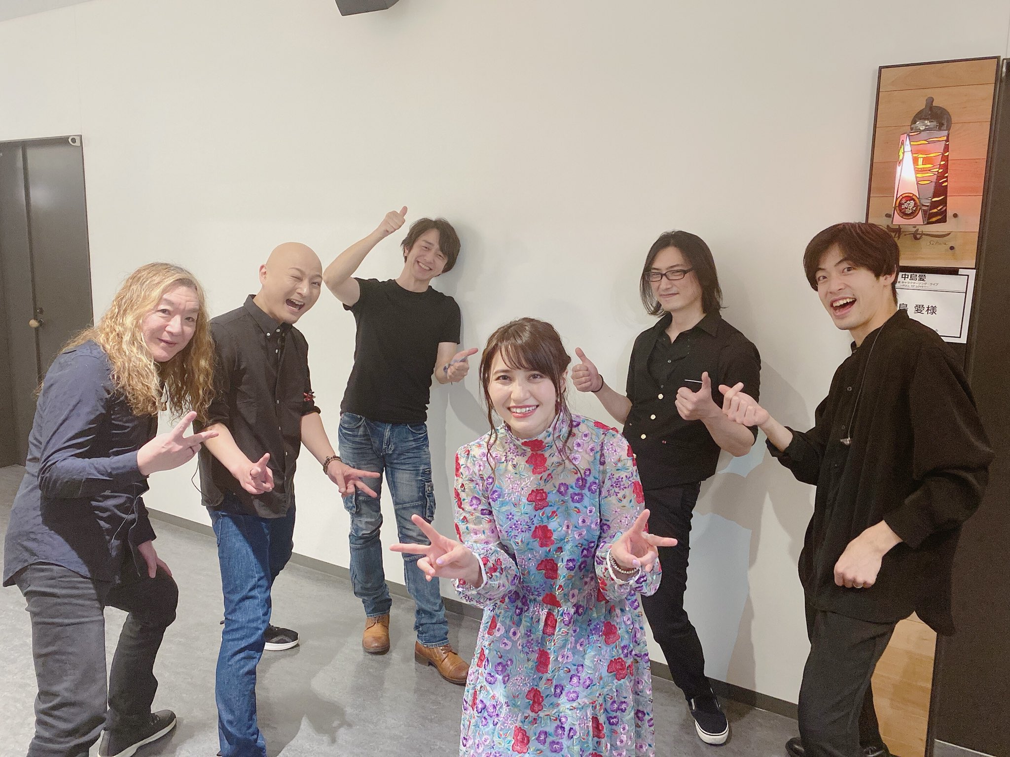 Twitter 上的 中島愛 中島愛 キャラクターソング ライブ Full Of Love 伝えたい気持ちがたくさんありすぎて けど とにかく 出会ってくれてありがとう 本当にありがとう これがいまの全てです またあらためてゆっくり書きますね バンドメンバーの皆様 Twitter 上的 中島愛 中島愛 キャラクターソング ライブ Full Of Love 伝えたい気持ちがたくさんありすぎて けど とにかく 出会ってくれてありがとう 本当にありがとう これがいまの全てです またあらためてゆっくり書きますね バンドメンバーの皆様