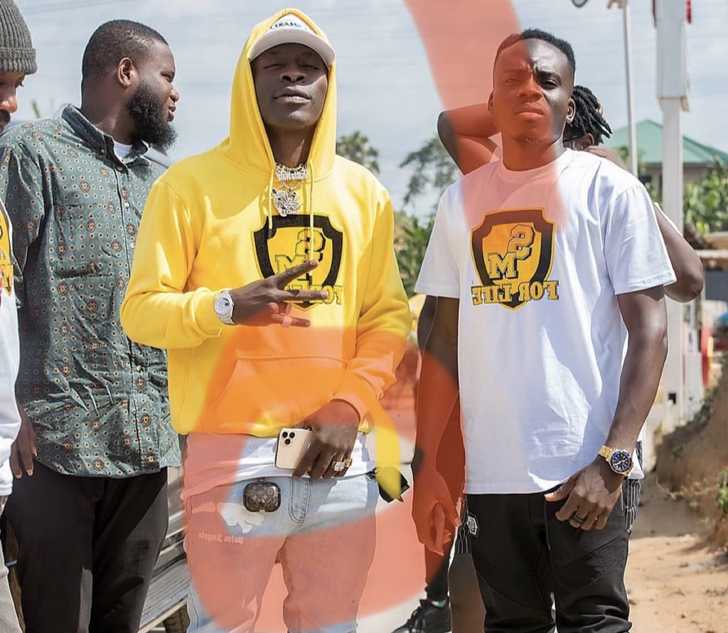 hot_killy's tweet photo. The whole king @shattawalegh is still using iPhone 11 Pro, whom am I to buy 12 pro 😂 #Shattawale #shattabration #shattamovement #badderthan #mona4reall #Hajia4Real https://t.co/Ypp9TF0XGu