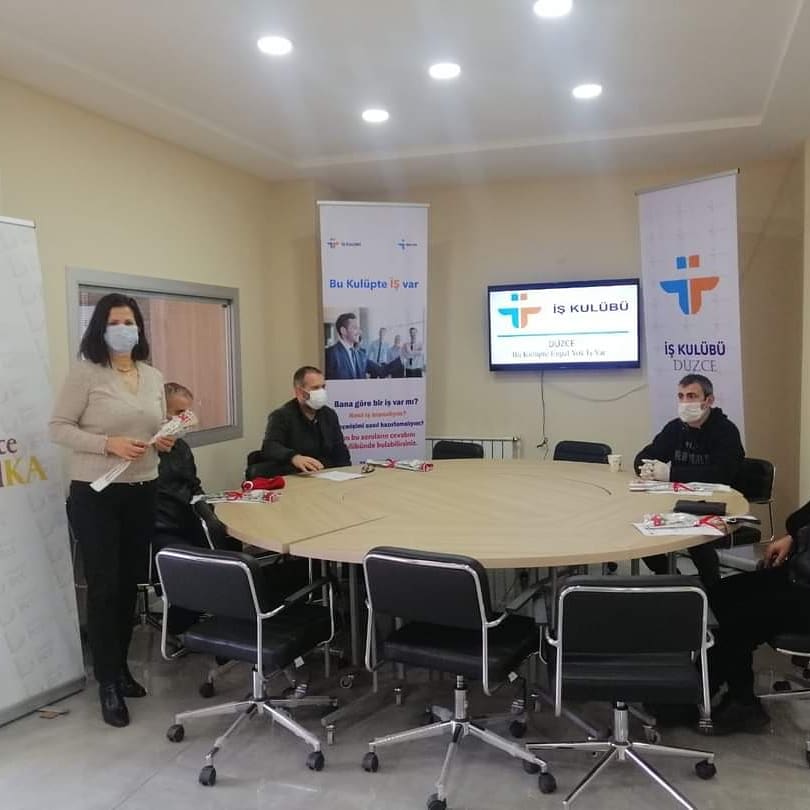 duzcebelka's tweet photo. Düzce Belediyesi, İş-KUR ve Düzce Ticaret ve Sanayi Odası ortaklığı kurulan  Düzce İş Kulübü 3 Aralık Dünya Engelliler Günü kapsamında 
 "Engelsiz İş Danışma ve İstişare Etkinlikleri " düzenledi.

#DüzceBelediyesi #FarukÖzlü #DüzceBelKA
https://t.co/6QZ4ZzPNv9 https://t.co/YXcSjXZah3