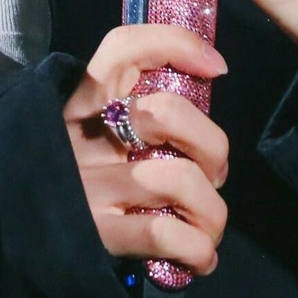 seokjin's details - a needed thread