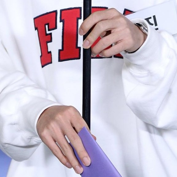 seokjin's details - a needed thread