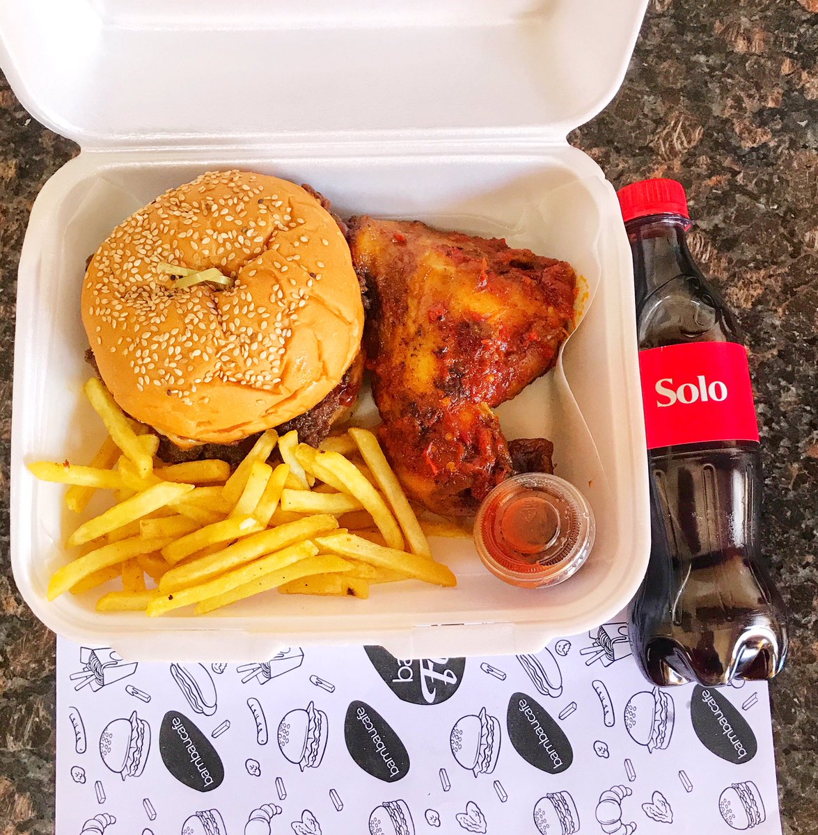 Burger 🍔🤤, food for the stomach, satisfaction for the heart.

Get our burger combo special today 
For just N3000

Call or text to order 0810062042

#EndSARS #PalmPayCarnival #Ronaldo #AddictedToErica #OZOHomeComing sniper WAEC Davido Catholics Travis Jowo Snapchat