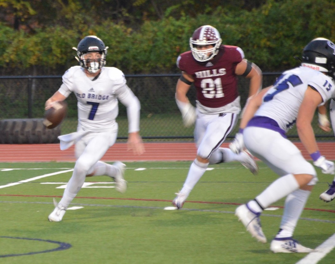 Cagey86's tweet photo. Conference coaches weigh in on post-season accolades. Congrats to @NoahAbida, @OsebackStanley, @brutofsky, @JakeGrosjean, @dan1daly, @JoeBrunetti6 and @JordanThiel88 on their selections. @WayneHills_FB finished 5-2 on the season. @WayneHills_FB https://t.co/ZgAduVAbXg