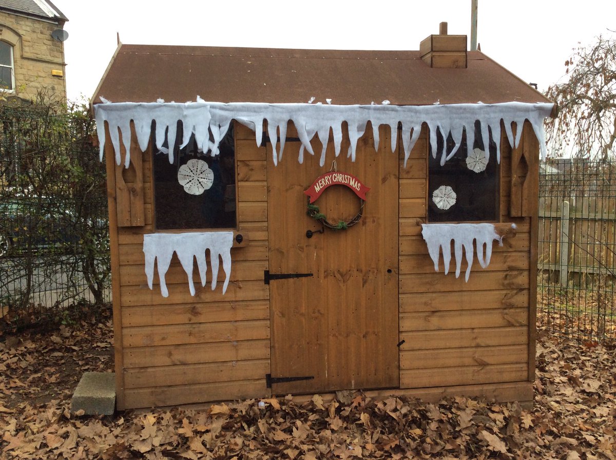 olasjfoundation's tweet photo. It’s beginning to look a lot like Christmas.. the woodcutter has had a little visitor to his hut today. #earlyyears #outdoorprovision #earlyyearsprovision #outdoorlearning #wathupondearne https://t.co/PU0pe0gKMe