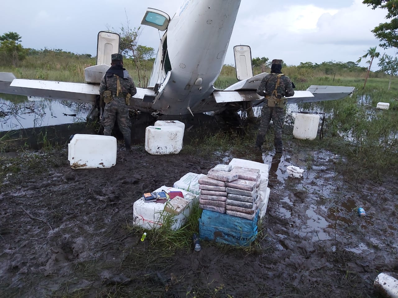 Narcoavioneta en La Mosquitia 