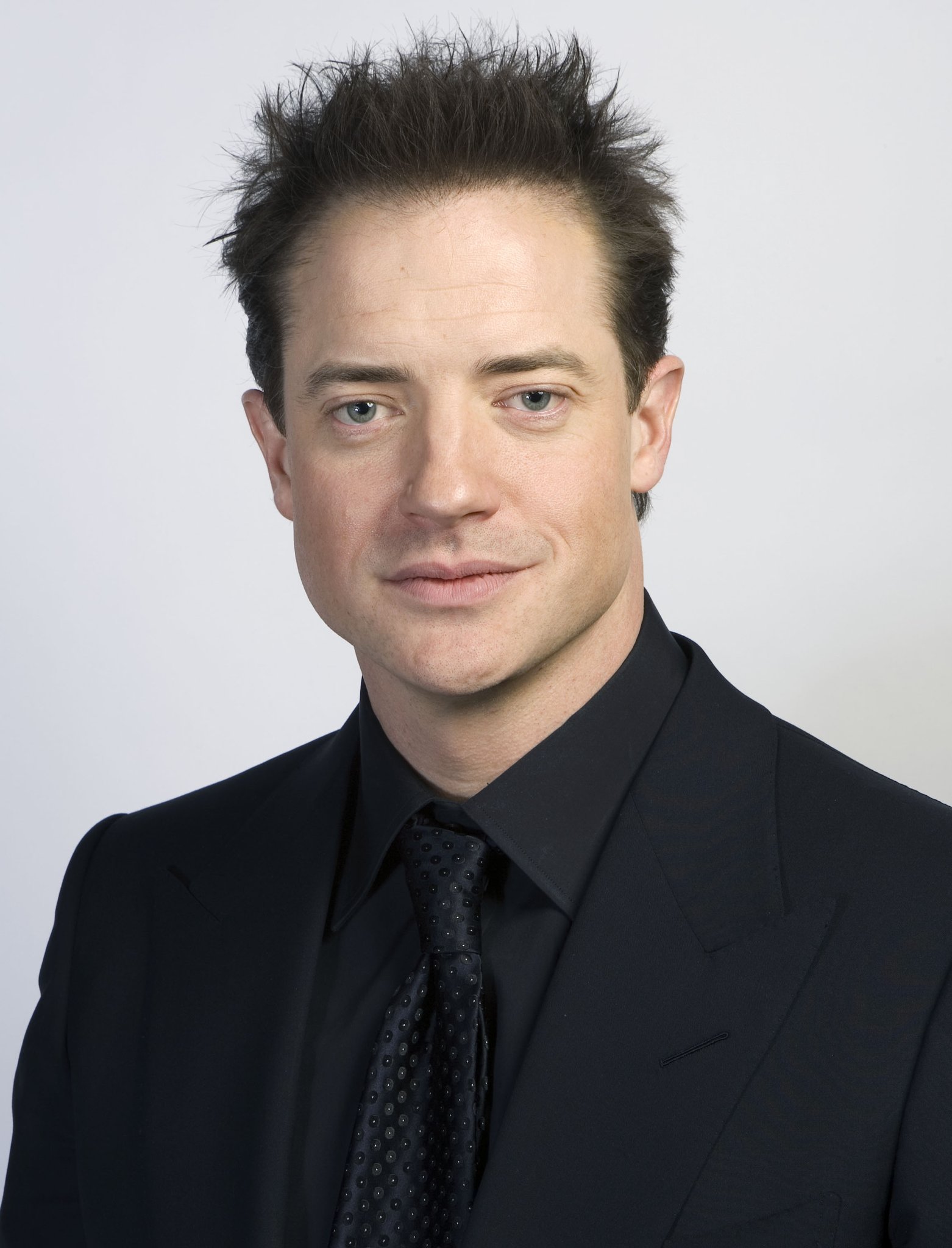 Happy 52nd Birthday to 
BRENDAN FRASER 