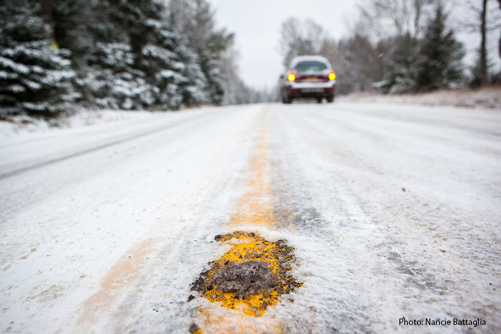 adk_council's tweet photo. Great news for the communities and waterways of the Adirondack Park today! 

@NYGovCuomo has signed the Randy Preston Road Salt Reduction Act – a bipartisan bill that would help reduce road salt pollution and protect drinking water in the Adirondack Park, into law. https://t.co/64lfa4MNnR
