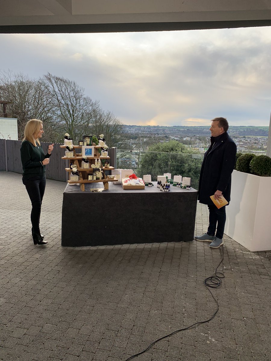 What a morning with Alan from Ireland Am in the Montenotte hotel.
So grateful for this, thank you to Ciara from Leo south, enterprise board.#LookForLocal #leo #enterprise #estersaromas