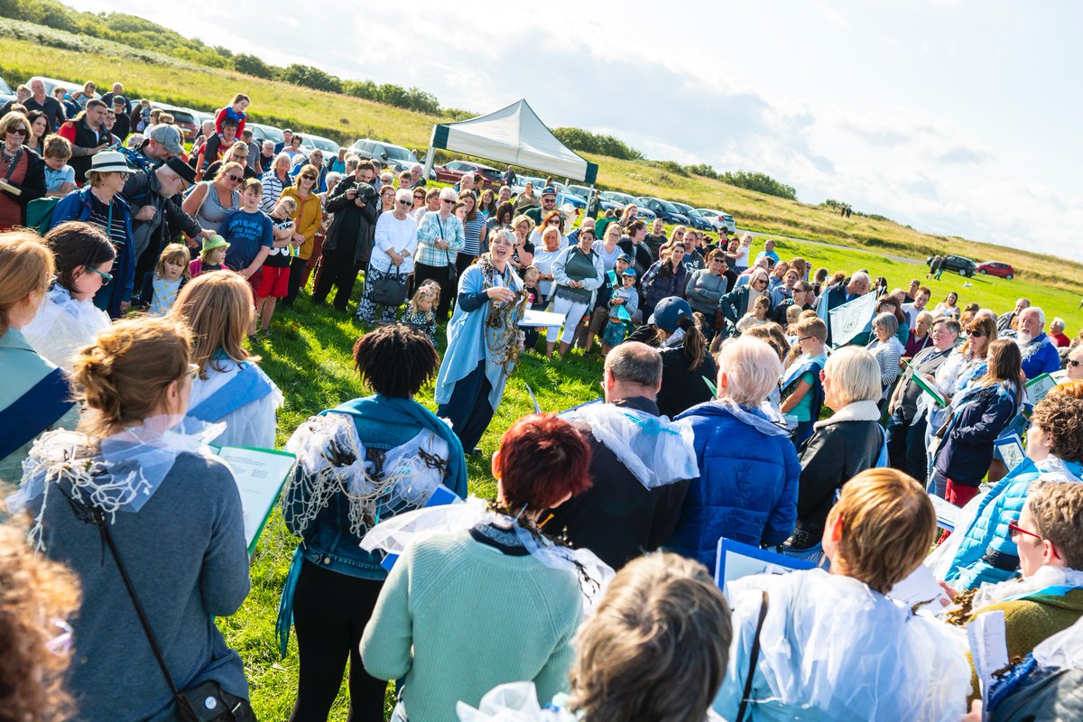 #7 The precise moment of opening  #EverythingThereEverWas by the beach in Crimson Dene with  @EDCreates. Seeing 100s of people begin to gather. The sun coming out. Knowing that all the hard work was about to pay off. It couldn't have been more glorious. #UnfoldingTheatreIs12