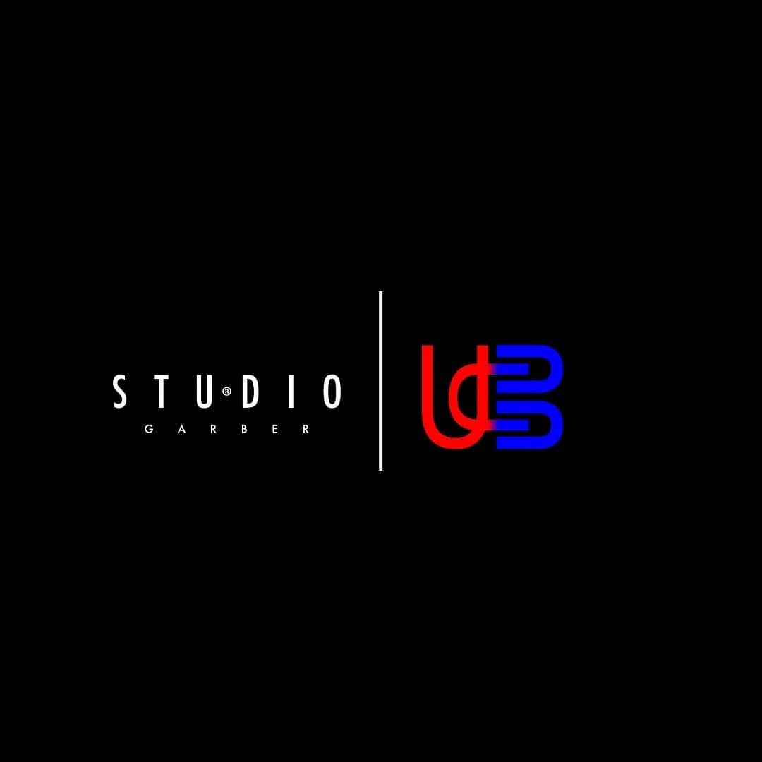 UpComingBrandz's tweet photo. Brand in Focus® Showcasing the Sensational ~ @studiogarber 💨
▪
▪
#fashion #streetstyle #style #streetfashion #ootd #maleekberry #mensfashion #UpcomingBrandz #UpcomingStylez #drip #streetfashion #theartofstreetwear #strwrde #explore #explorepage #fbloggerstyle #pauseonline https://t.co/RyRODchCT3