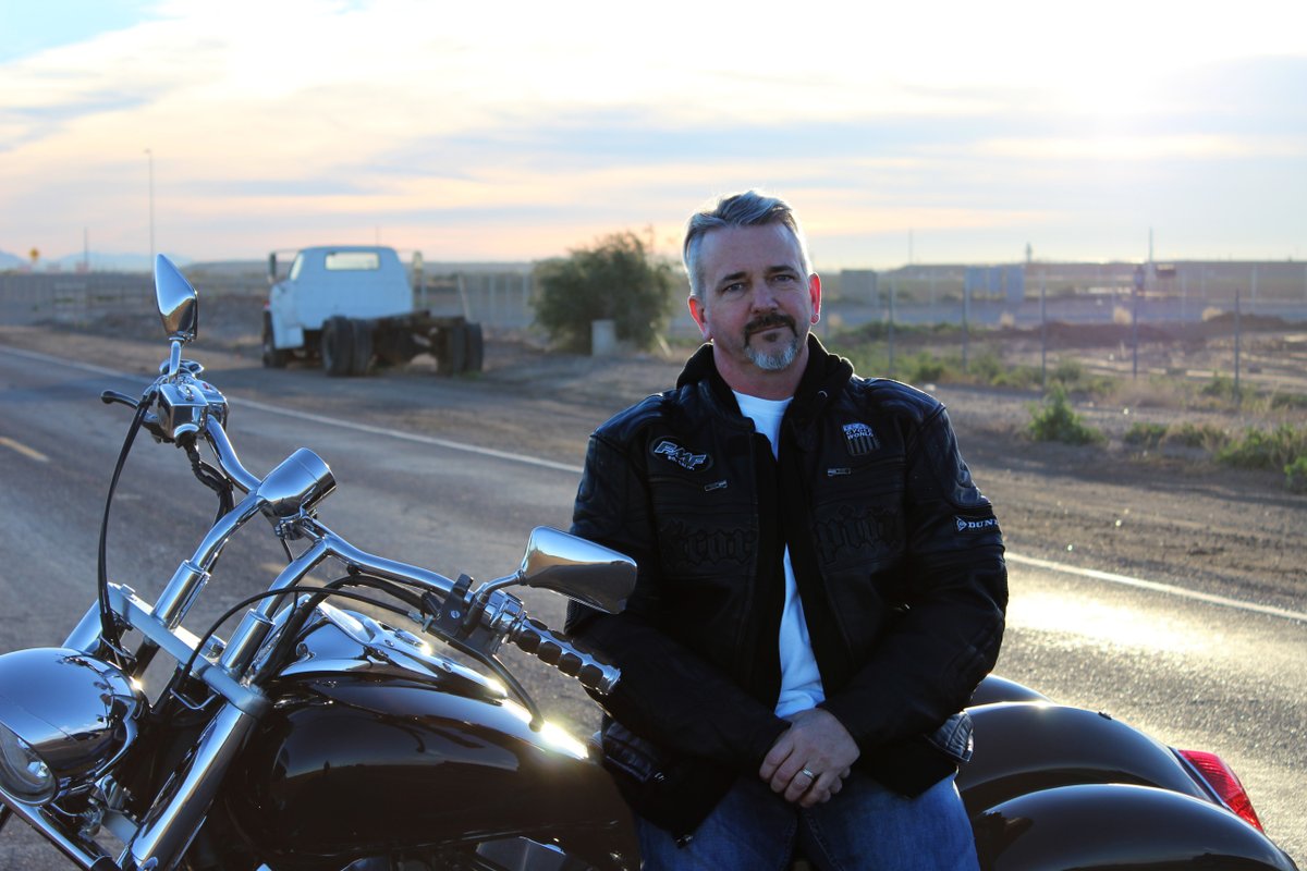 intheknight's tweet photo. https://t.co/yEwhUcfwbf
A few years ago, my daughter #BrianneCalderon took this photo. Much has changed since then. But my #passion for riding & reaching people with the gospel has only increased.
#Uturn
#tbt #gocommitlive #vote4uturn https://t.co/XelGuQyfUd
