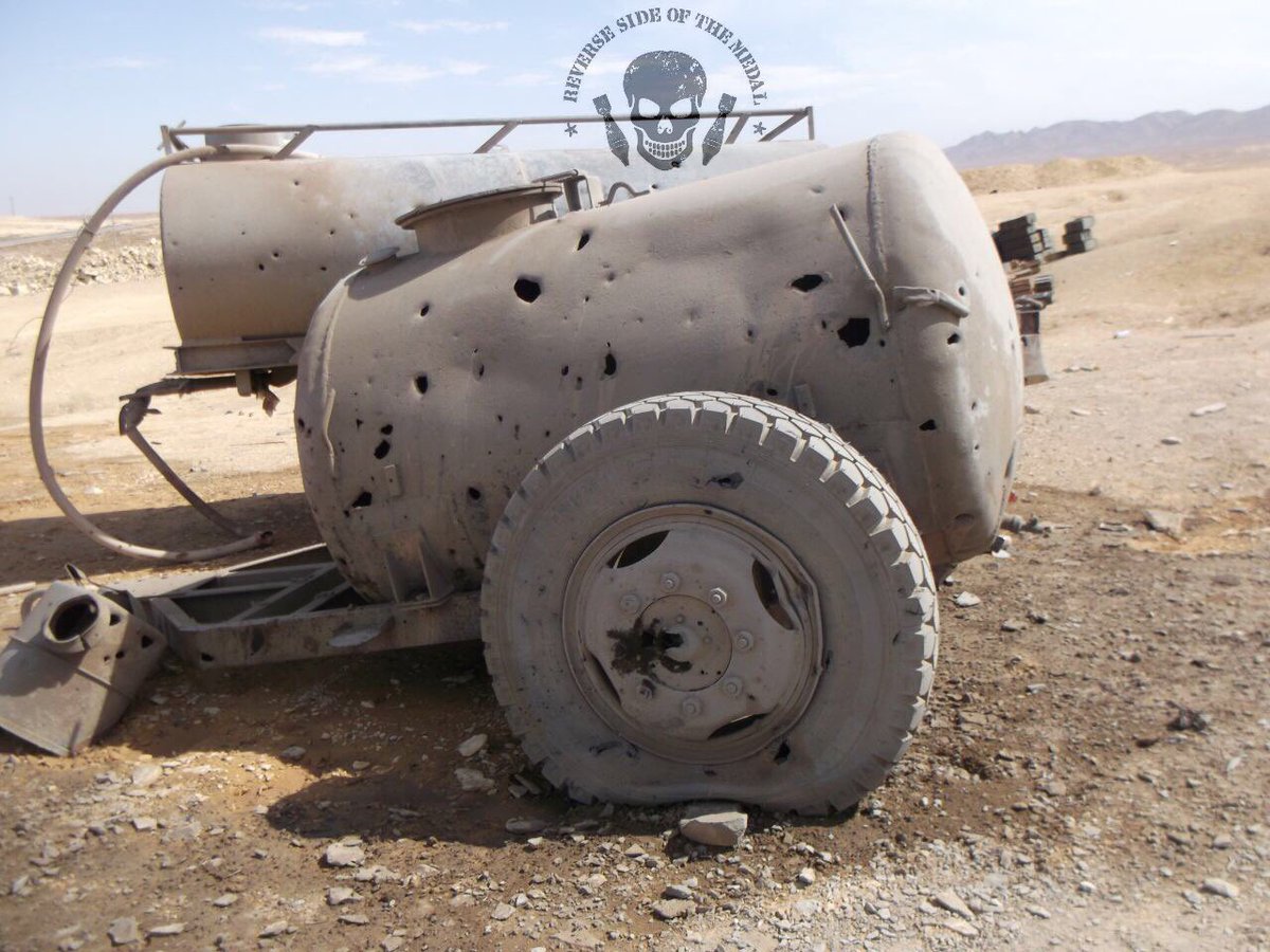 they have criticized the government for not acknowledging the deaths from SSO and PMCs in Syria too. They also reminded of an earlier post by them about the friendly fire incident with a Russian Su-25. The photos show a damaged Wagner Vystrel vehicle. 33/ https://t.me/grey_zone/1811 