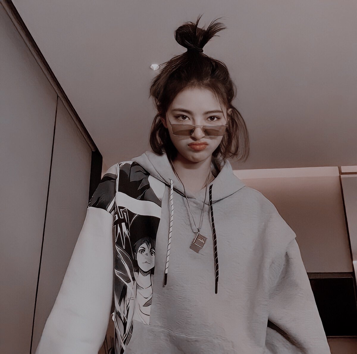 scmphony's tweet image. ⠀
    ⠀    𖠿  ─ · ı onlч lıght 𝘂̄p ɯhǝn 
    ⠀       𝗰(α̲.)merαs αre 𝓯𝓵αshı𝗻'