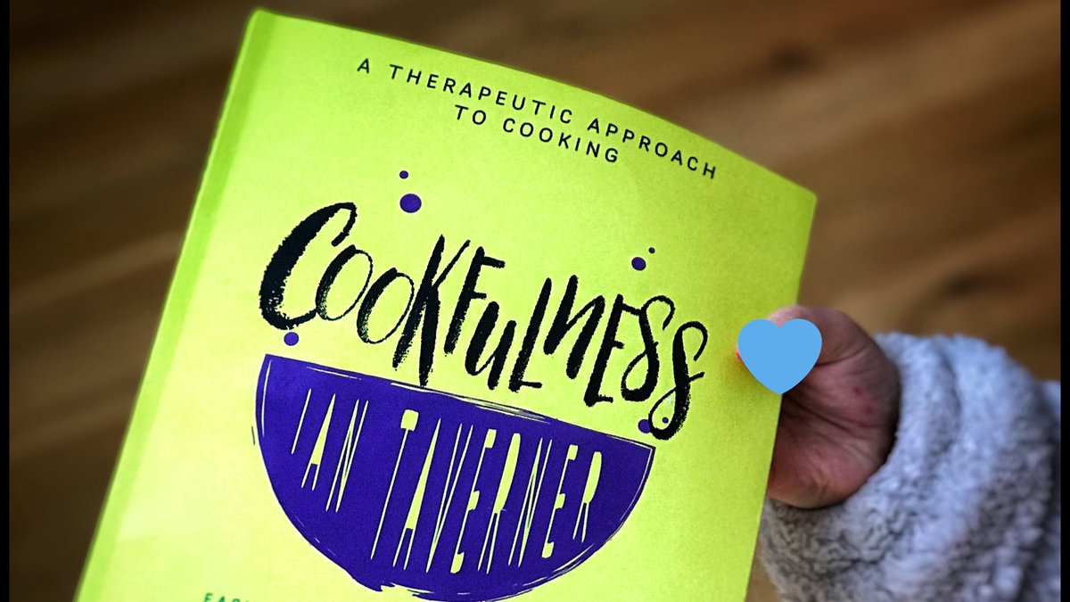 toodlepipsqueek's tweet photo. Amazing @cookfulness ”Baking a difference and Making a difference”
#awareness #cookbook2020 #familyrecipes #foodforthought #cheftherapy #therapycooking #wanttocook #lovetocook please support @simonrim @ChefTomKerridge @timlovejoy this book needs air time 👌 https://t.co/0lO3vdMCsv
