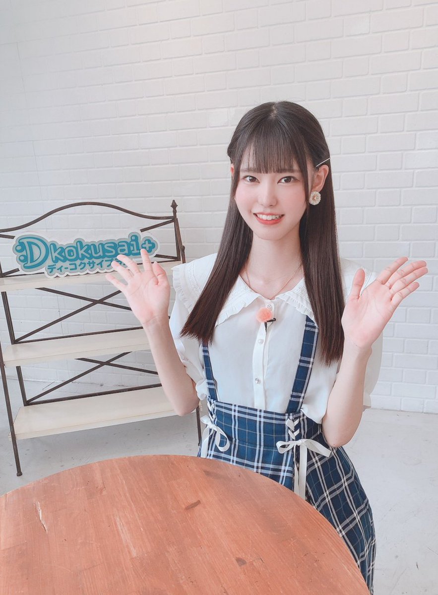 shimagirl2013's tweet photo. 沖縄県立芸術大学のプロモーション映像に出演中のOBP・綾聖さんはただ今カメラに夢中！

https://t.co/hcYRk116m3

#沖縄 #OBP #綾聖 #ayase #沖縄県立芸術大学 #TERAKA #ハピイレ #沖縄島ガール https://t.co/mDPuKifJer