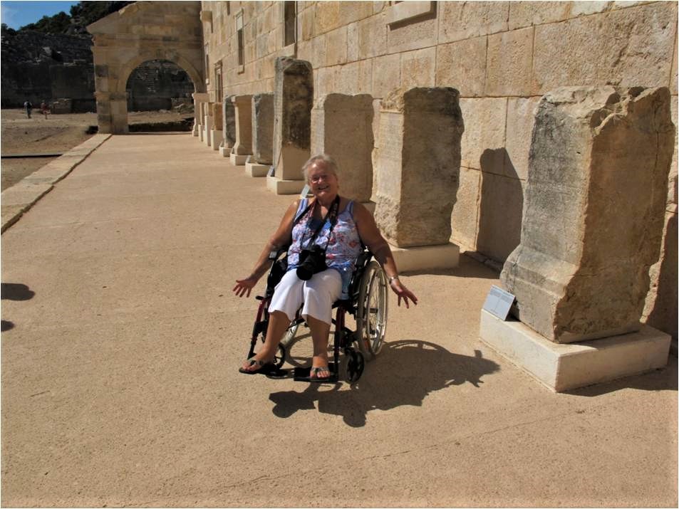 HavvaIskan's tweet photo. Bugün #3AralikDunyaEngellilerGunu 
#Patara'yı #engellidostu bir örenyeri olarak düzenledik.#engelsizyasam artık bir örenyerinde de mümkün.Teşekkürler @TCKulturTurizm @MehmetNuriErsoy @kvmgm @kazilar_ @AntalyaValilik @ttkgovtr @tbesforgtr https://t.co/iG9ashfuOe