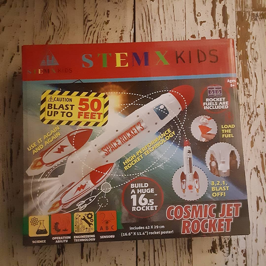 toler_amy's tweet photo. https://t.co/aXYcaq4gnT
I love getting cole educational but fun christmas gifts! I've been doing this since before remote learning! Cant wait to take this outside and scare the rooster with this!!! https://t.co/s8LIlrDtC6