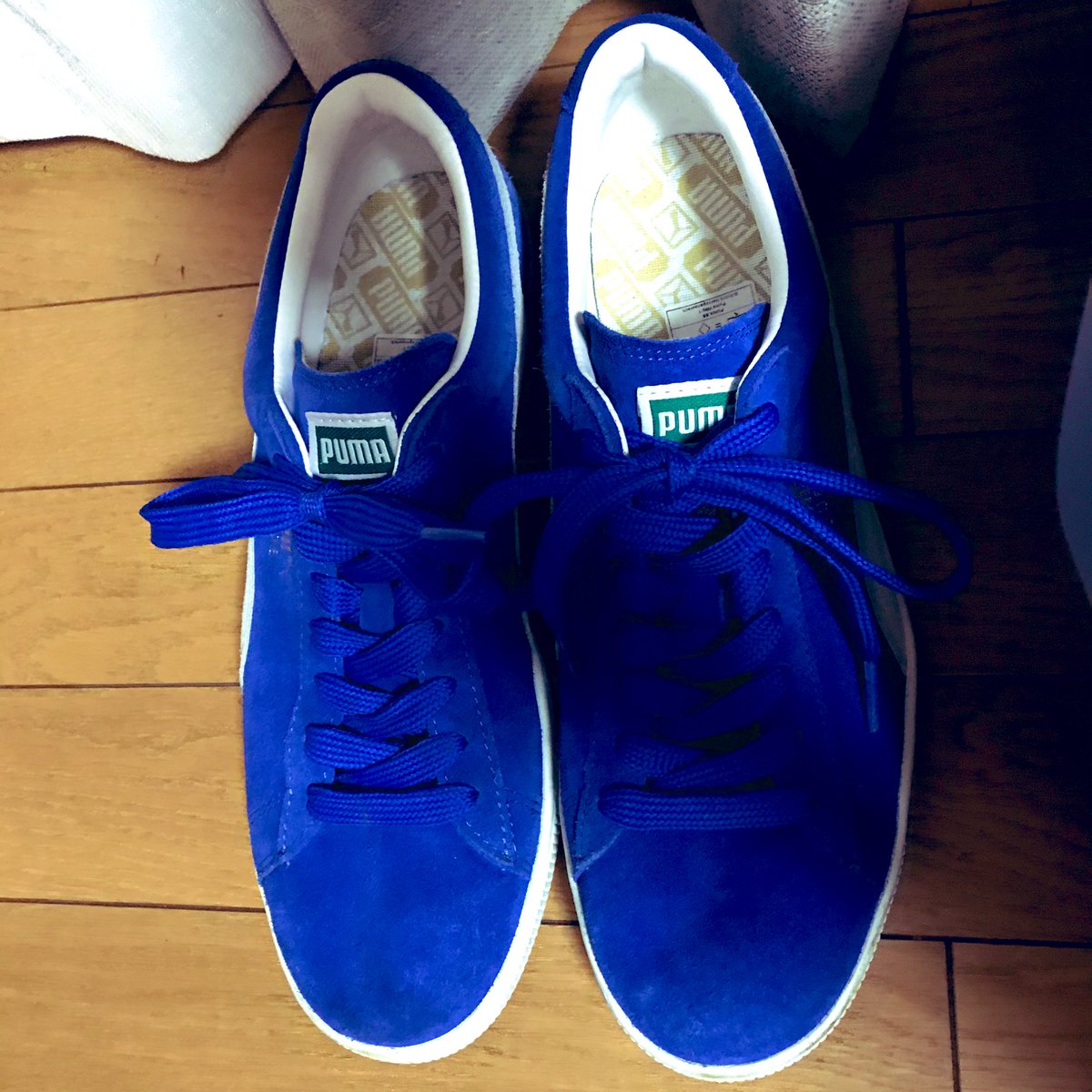 pakusako's tweet photo. 考えたら朝一コンビニ行ってた…
毎度くだらなくてすいません。
しかしNBフリースパンツは大活躍!
今日寒いけど平気です。
最後はおまけ。所謂浮気モノ。
何処かの会見はフルボッコでしたね…
これ位はお許しを…
#ニューバランス
#newbalance
#CT576OGG
#ノースフェイス
#thenorthface
#puma
#suede https://t.co/NnyNFgxS68