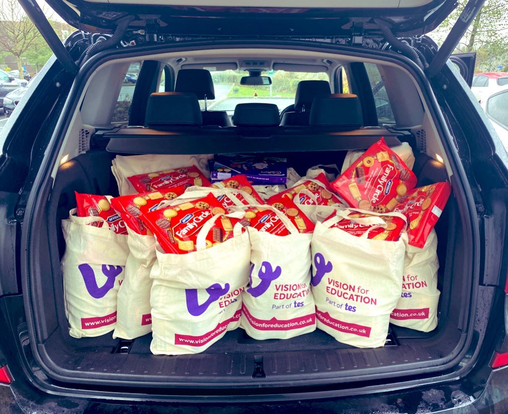 We started our Xmas visits this week, delivering food packages to schools around Teesside. Supporting our community over this festive time is incredibly important more than ever. If you know of families within schools who may require support, please do let me know <a href="/newhambridge/">Newham Bridge P S</a>