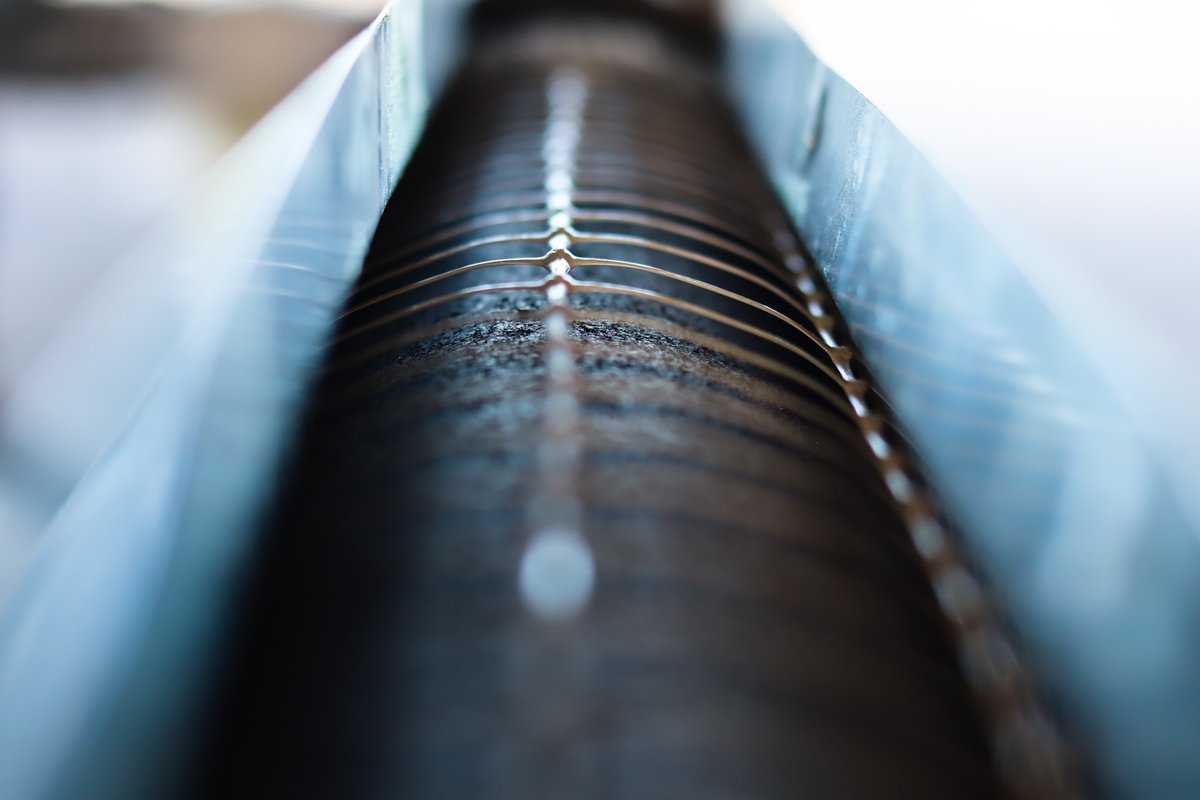 vippesaro's tweet photo. Anybody guess what kind of coating is this?
I'm fairly curious who will figured out...

#coatings #innovation #newservice https://t.co/2mkoNDGcpl