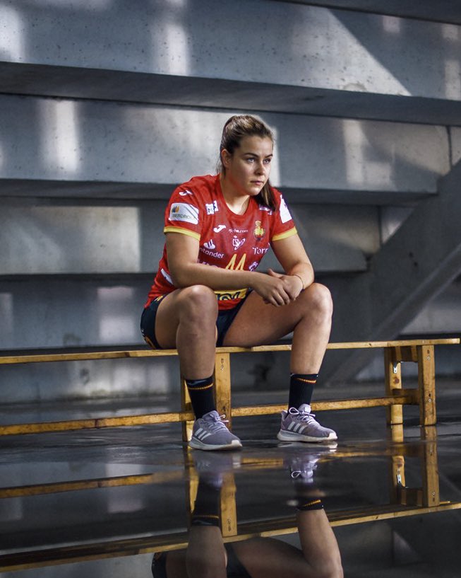 idolas_esp's tweet image. ¡¡¡SORTEO!!! 🔥🏆 ¡Quieren seguir haciendo historia Dinamarca!

🤾🏻‍♀️ Apoyamos a las #Guerreras del balonmano...

¡¡¡REGALANDO 3️⃣ CAMISETAS OFICIALES DE LA SELECCIÓN ESPAÑOLA!!!

♻ RT esto.
📱 Síguenos.
💬 ¡Comenta con #GuerrerasDeEuropa y menciona a una persona!

💚 ¡SUERRRTE!