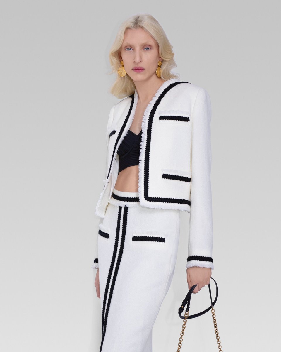 Classic meets cool thanks to our Fall/Winter 2020 collection. #EscadaNow