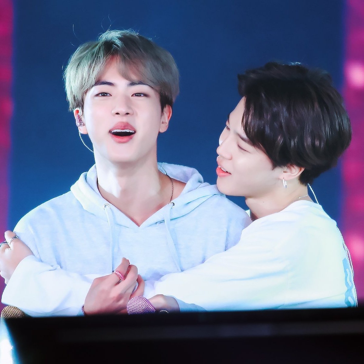 Everyone need jin to their min : a beautiful thread 