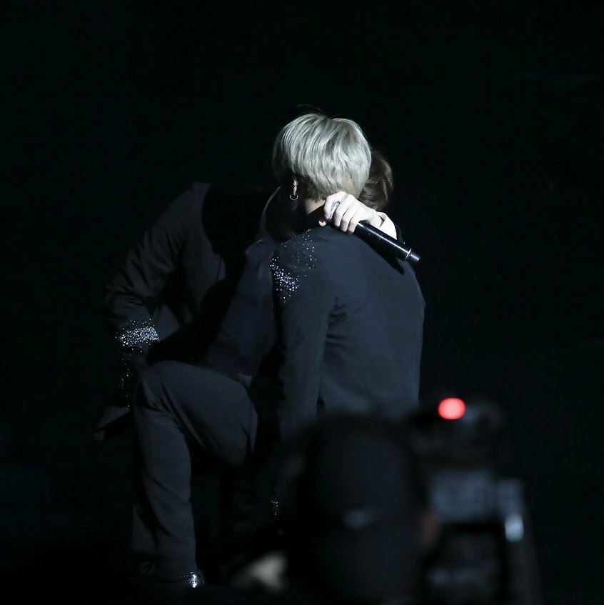 Everyone need jin to their min : a beautiful thread 