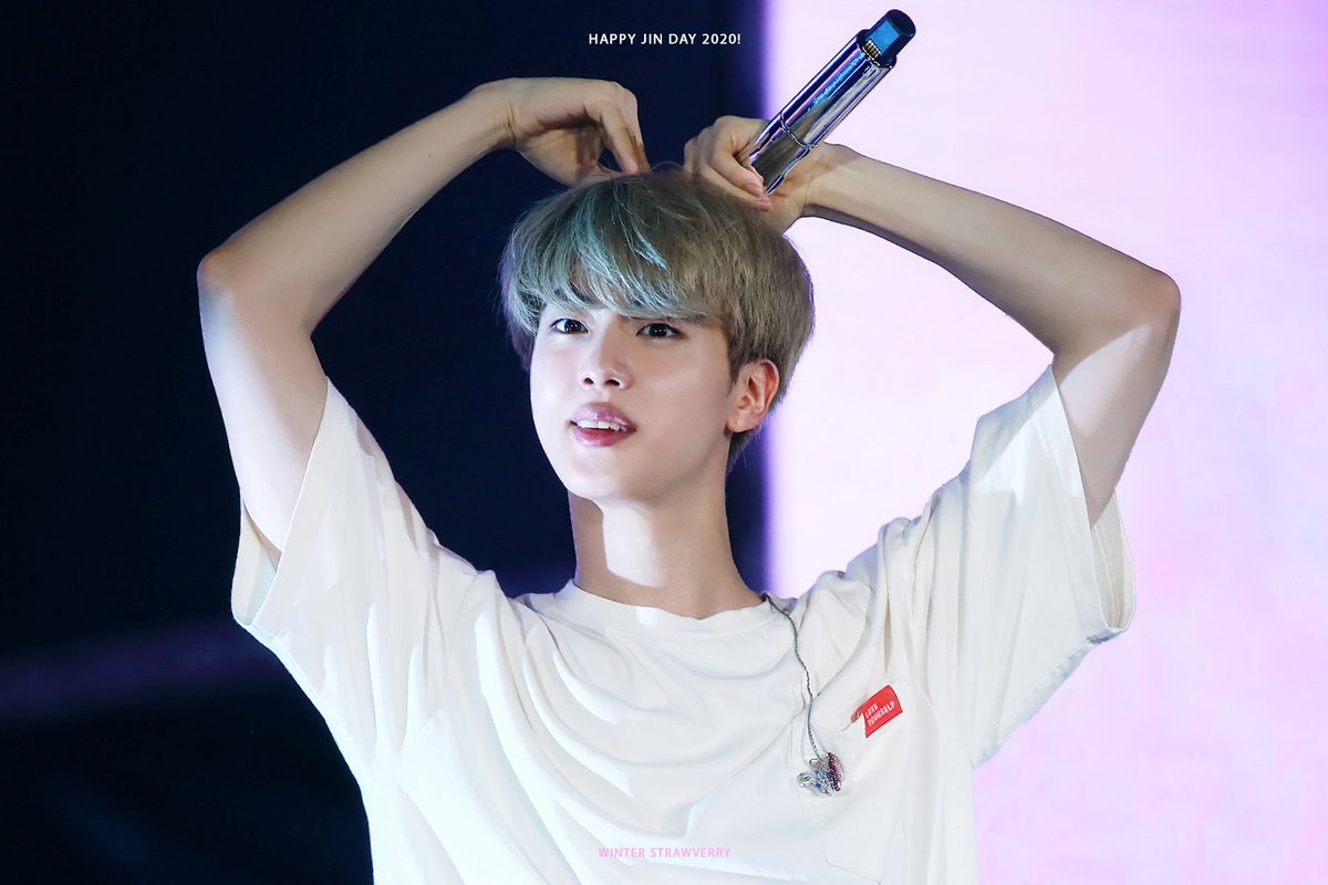 ᴮᴱ pii🧸 tweet media