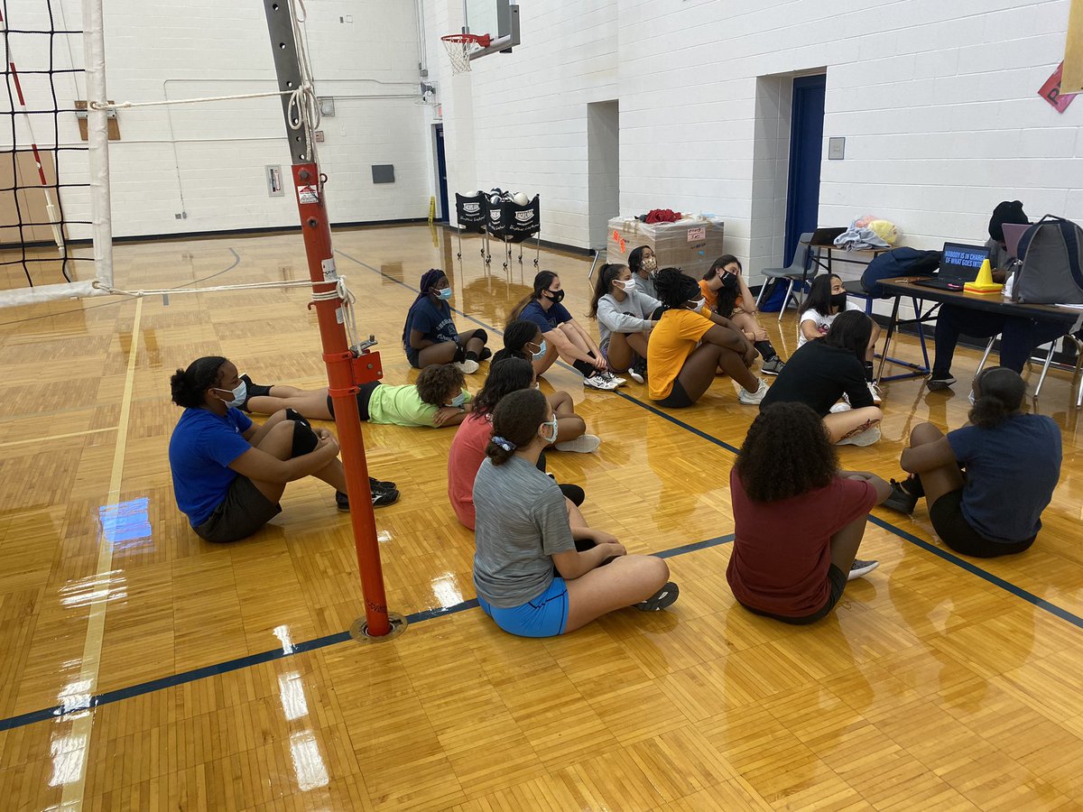 “Character is the sum total of all our everyday choices. It is putting right values into action every day. It is consistency of values, ideals, thoughts, words, &amp; actions”WE started our morning RIGHT with <a href="/2Wordstv/">2Words</a> 💪🏾💙 #HIGHERStandards

Thanks @MackeySpeaks for your wise words!